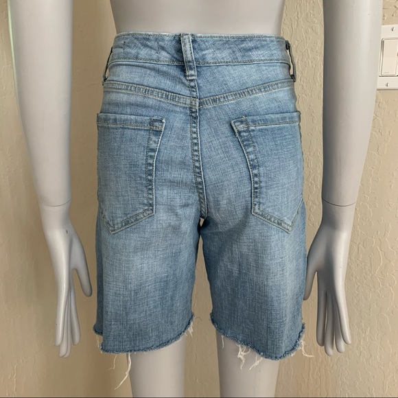ELLA MOSS High Waist Straight Denim Shorts Raw Hem High Rise Size 4/27 - Picture 11 of 15